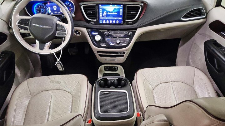 CHRYSLER Pacifica  2020