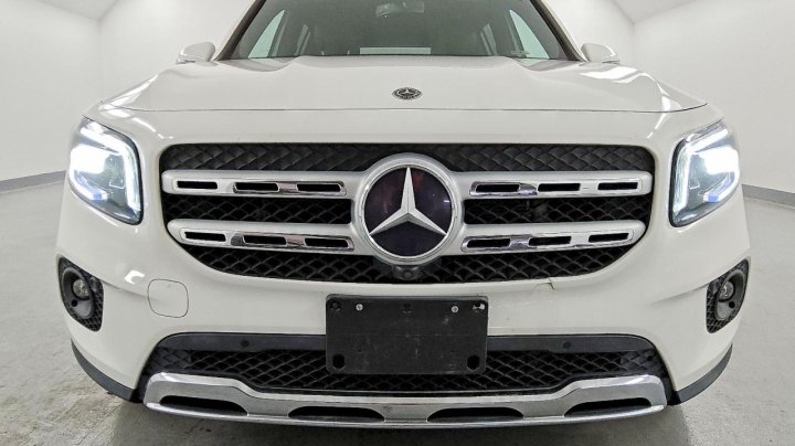 Mercedes-Benz GLB  2020