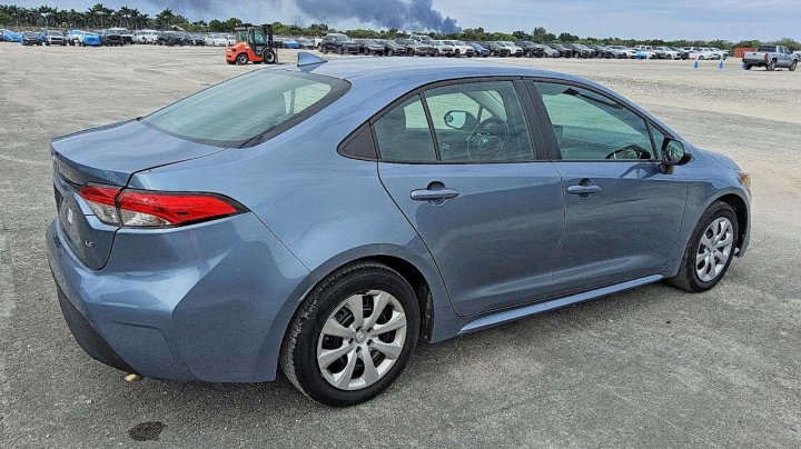 Toyota Corolla  2023