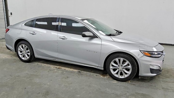Chevrolet Malibu  2020