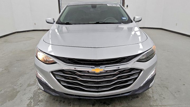 Chevrolet Malibu  2020