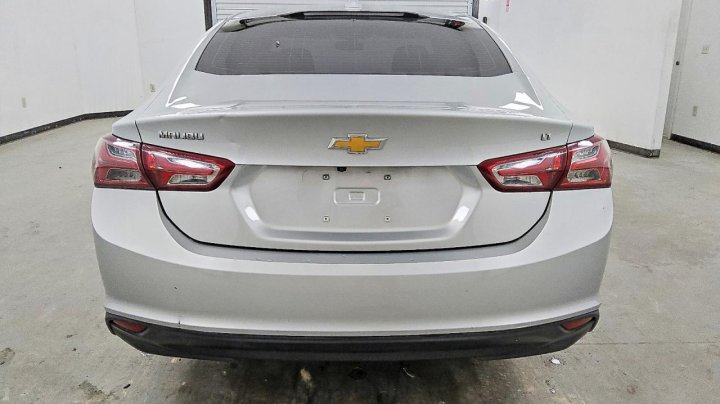 Chevrolet Malibu  2020