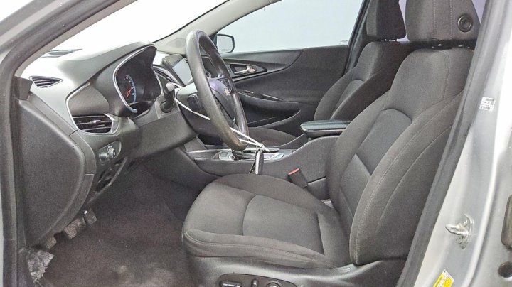 Chevrolet Malibu  2020