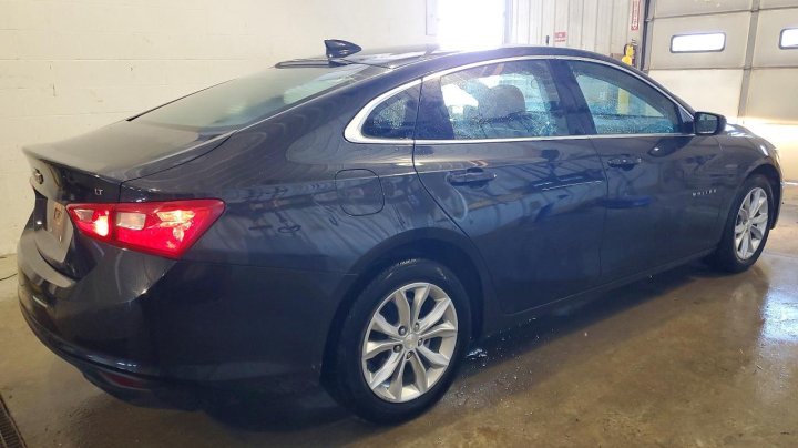 Chevrolet Malibu  2023