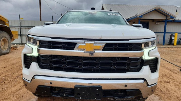 Chevrolet Silverado  2023