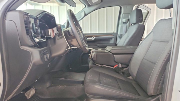 Chevrolet Silverado  2023