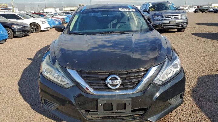 Nissan Altima  2018