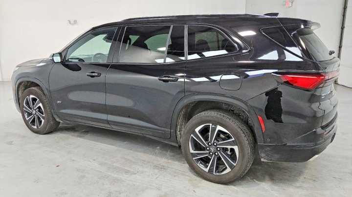 Buick ENCLAVE  2025