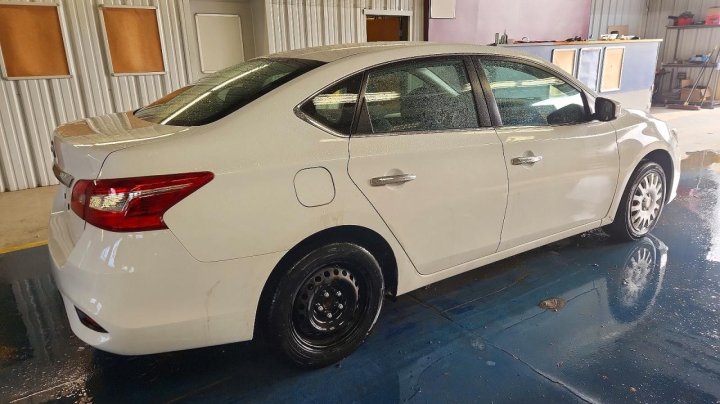 Nissan Sentra  2017