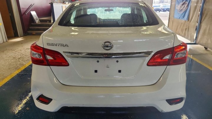 Nissan Sentra  2017