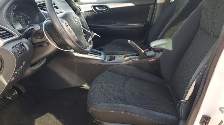 Nissan Sentra  2017
