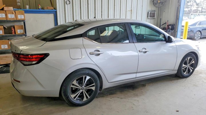 Nissan Sentra  2023