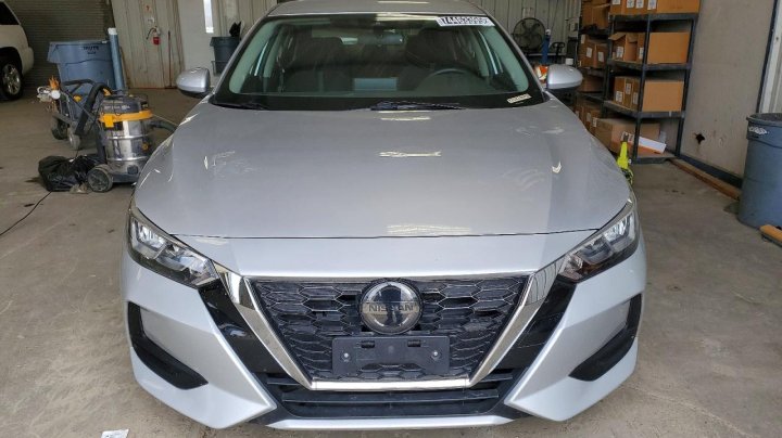 Nissan Sentra  2023