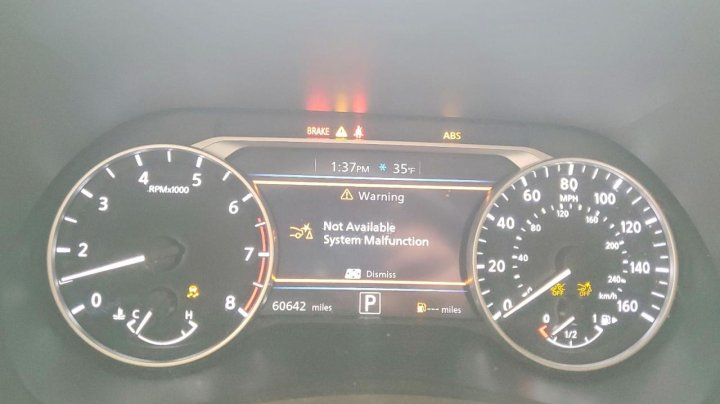 Nissan Sentra  2023