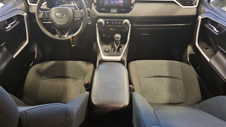 Toyota RAV4  2022