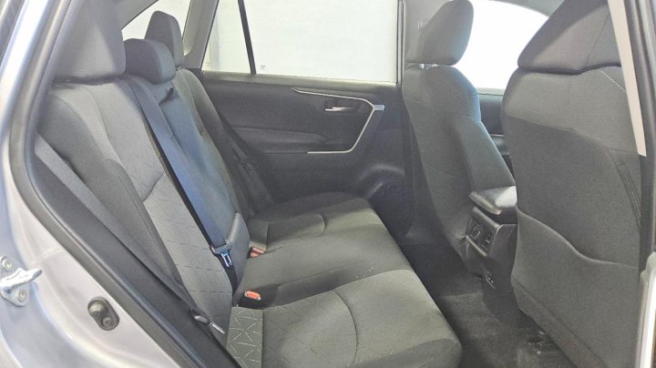 Toyota RAV4  2022