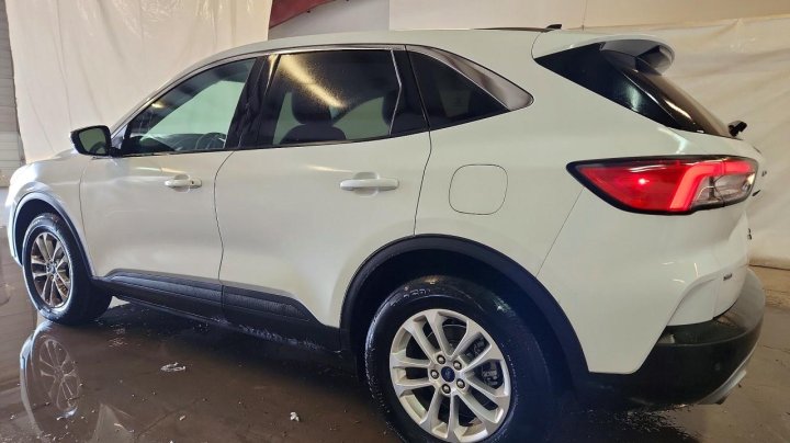 Ford Escape  2022