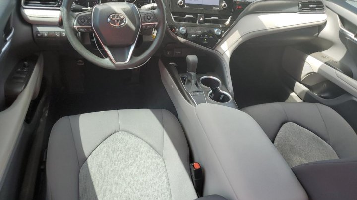 Toyota Camry  2024