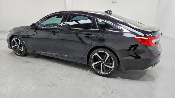 Honda Accord  2021