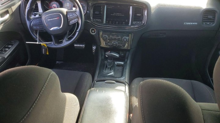 Dodge Charger  2021