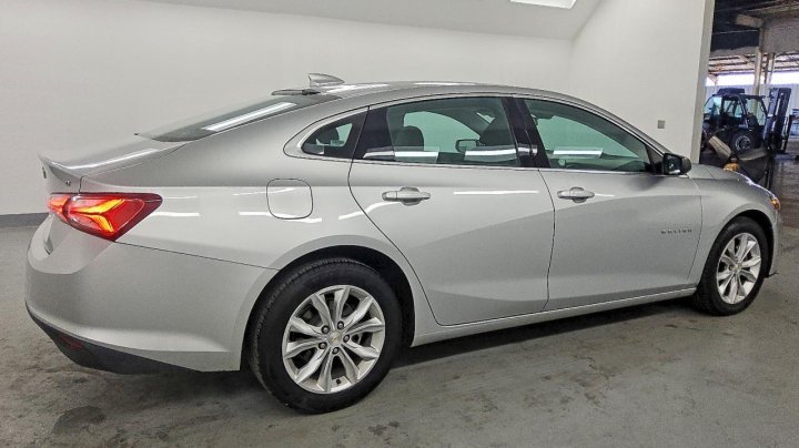 Chevrolet Malibu  2022