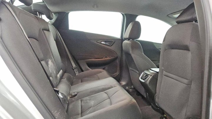 Chevrolet Malibu  2022