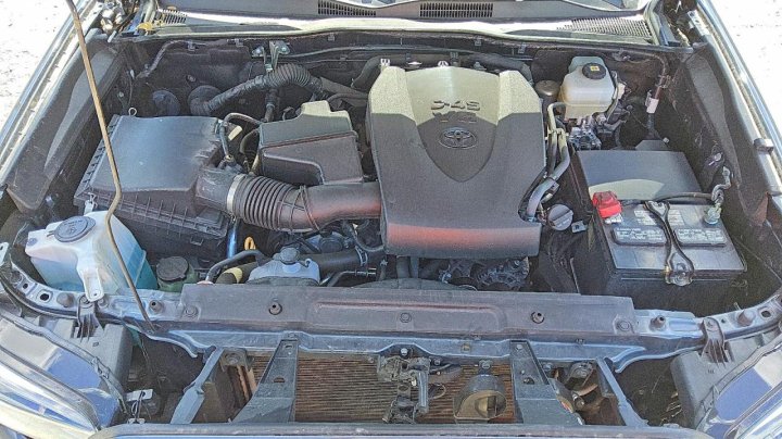 Toyota TACOMA  2023