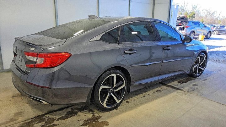 Honda Accord  2018