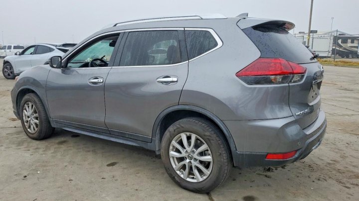 Nissan ROGUE  2020