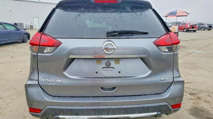 Nissan ROGUE  2020