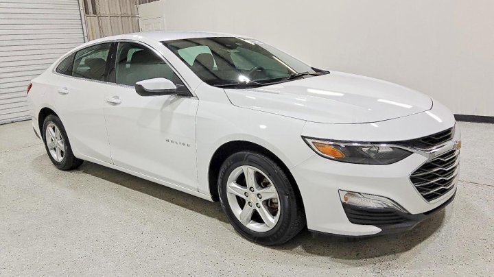 Chevrolet Malibu  2023