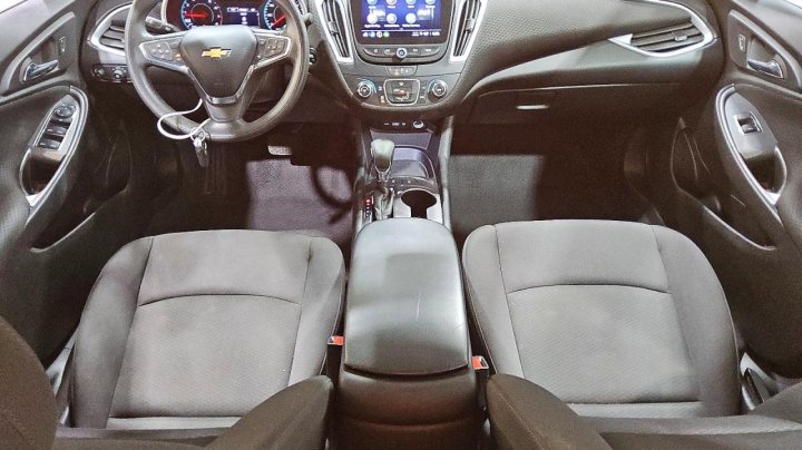 Chevrolet Malibu  2023