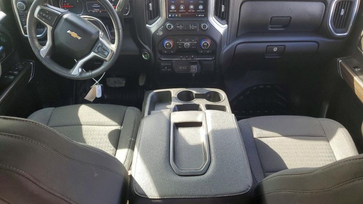 Chevrolet Silverado  2022