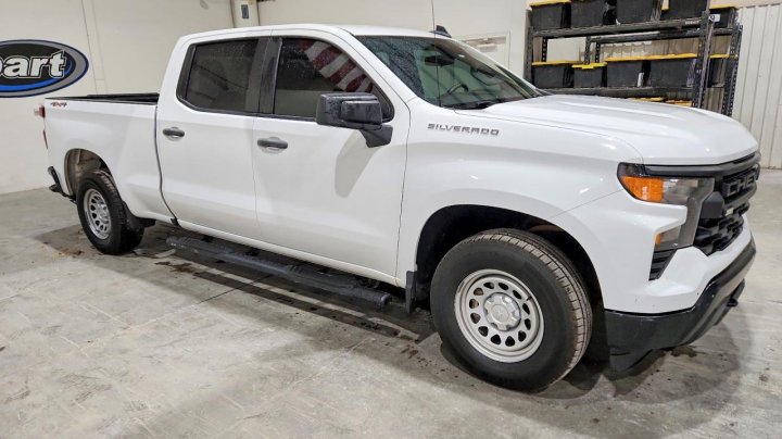 Chevrolet Silverado  2023