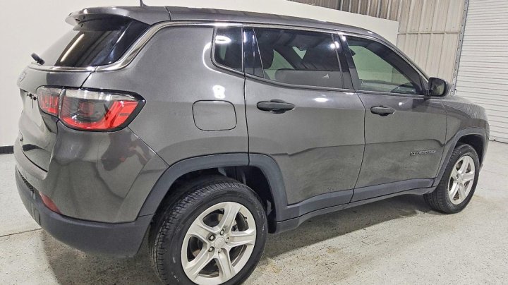 JEEP COMPASS  2023