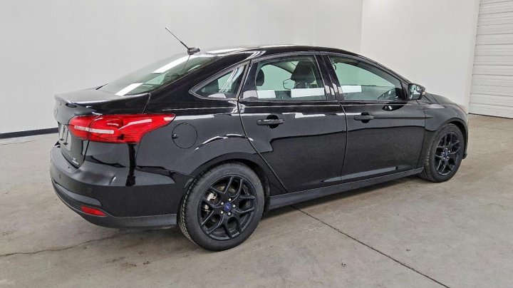 Ford Focus  2016