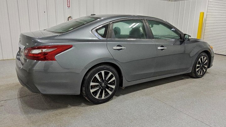 Nissan Altima  2018
