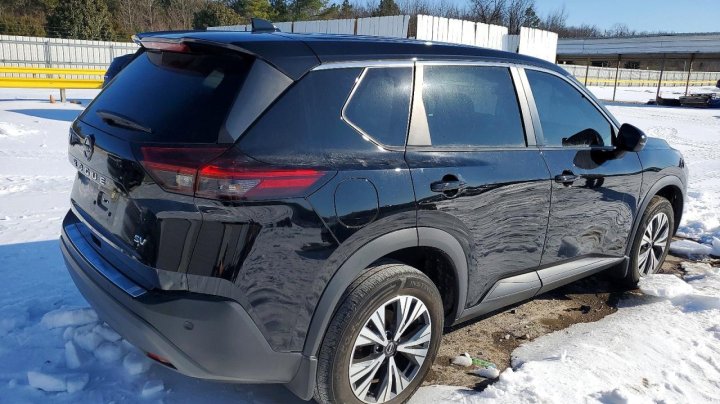 Nissan ROGUE  2022