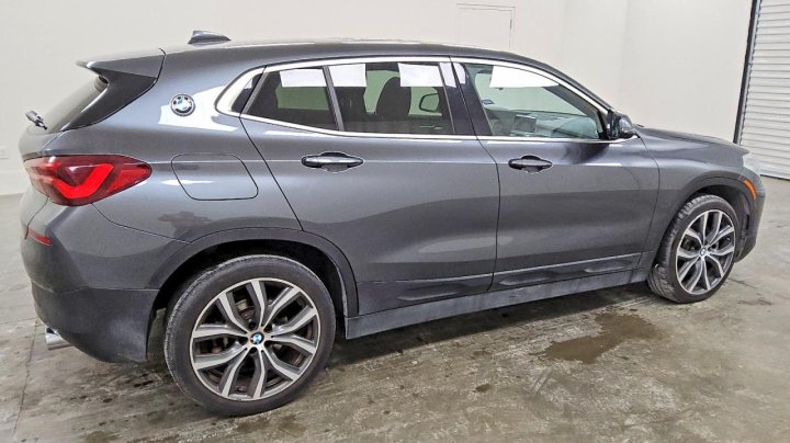 BMW X2  2022