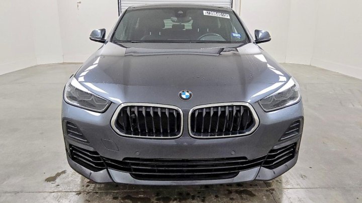 BMW X2  2022