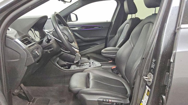 BMW X2  2022