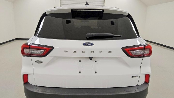 Ford Escape  2023