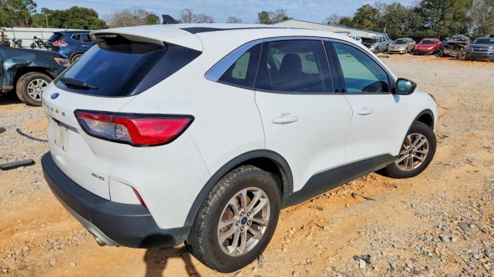 Ford Escape  2022