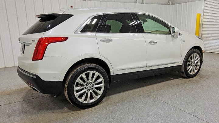 Cadillac XT5  2018