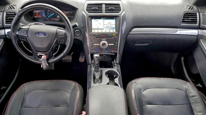 Ford Explorer  2018