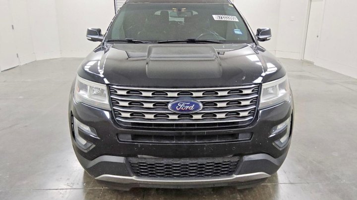 Ford Explorer  2016