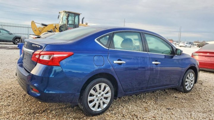 Nissan Sentra  2019