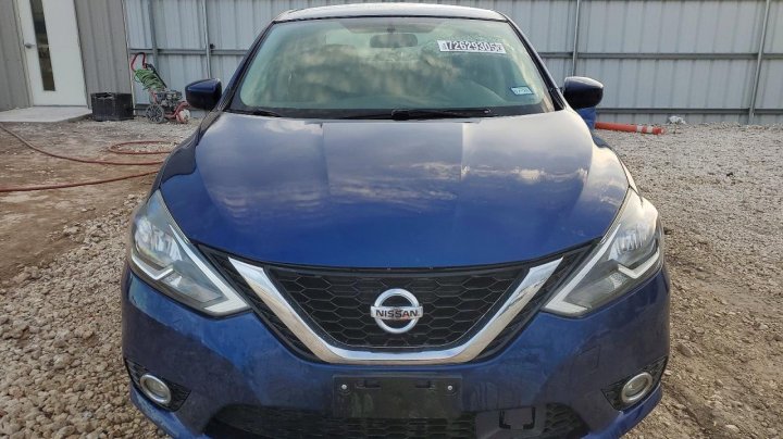 Nissan Sentra  2019