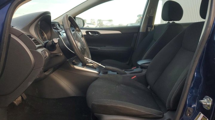 Nissan Sentra  2019