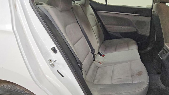 Hyundai Elantra  2017